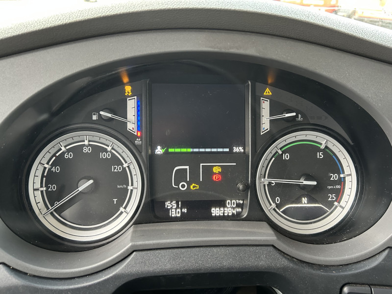 DAF XF 440 FT SC / Smart Tacho V2 / 2 Tanks / Stand Klima - شاحنة جرار: صور 4 DAF XF 440 FT SC / Smart Tacho V2 / 2 Tanks / Stand Klima - شاحنة جرار: صور 4