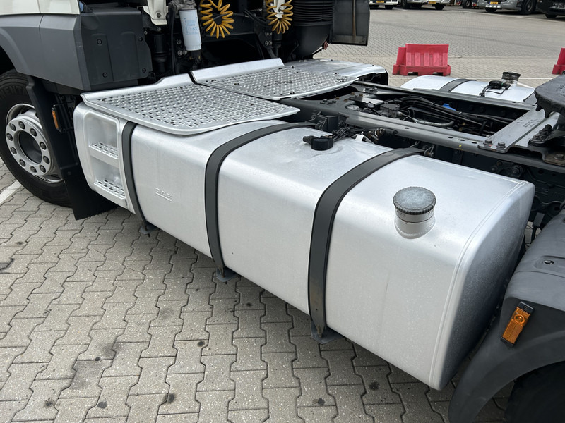 شاحنة جرار DAF XF 450 FT SSC / DPF Exhaust Problem / 2 Tanks / Stand Airco / APK TUV 03-26: صور 17