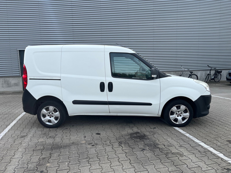 Fiat Dobló Cargo 1.3 MultiJet / NL Van - فان المدمجة: صور 2 Fiat Dobló Cargo 1.3 MultiJet / NL Van - فان المدمجة: صور 2