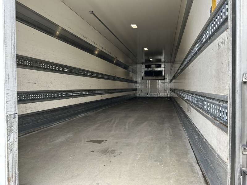 H.T.F. HZO 39 / Carrier Vector 1800 Frigo / Flowers / Loadlift 2500 kg / NL Trailer - مبردة نصف مقطورة: صور 3 H.T.F. HZO 39 / Carrier Vector 1800 Frigo / Flowers / Loadlift 2500 kg / NL Trailer - مبردة نصف مقطورة: صور 3