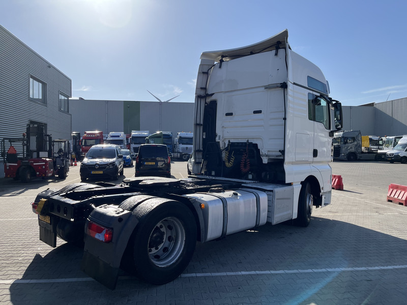 MAN TGX 18.440 XXL / 684 dkm / 2 Tanks / Stand klima / APK TUV 09-25 - شاحنة جرار: صور 2 MAN TGX 18.440 XXL / 684 dkm / 2 Tanks / Stand klima / APK TUV 09-25 - شاحنة جرار: صور 2