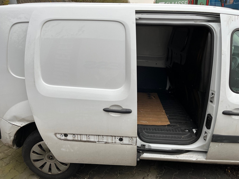 فان المدمجة Mercedes-Benz Citan 109 CDI / Extra Lang / UNFALL / DAMAGE: صور 17