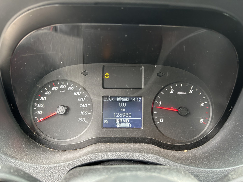 Mercedes-Benz Sprinter 515 1.9 CDI / 126 dkm / Box 4.4 mtr / Laadklep / APK 07-26 - الشاحنات الصغيرة صندوق مغلق: صور 4 Mercedes-Benz Sprinter 515 1.9 CDI / 126 dkm / Box 4.4 mtr / Laadklep / APK 07-26 - الشاحنات الصغيرة صندوق مغلق: صور 4