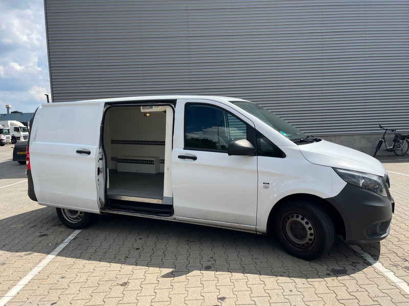Mercedes-Benz Vito 114 CDI / L2H1 / Frigo / Gekoelde laadbak / APK-TUV 05-26 - الشاحنات الصغيرة المبردة: صور 3 Mercedes-Benz Vito 114 CDI / L2H1 / Frigo / Gekoelde laadbak / APK-TUV 05-26 - الشاحنات الصغيرة المبردة: صور 3