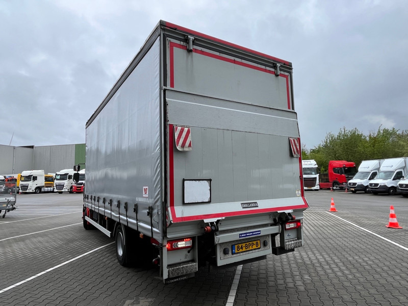 Renault D 210 Euro 6 / 12 Ton / 282 dkm / Schuifzeil / Laadklep / NL truck - شاحنة ستارة: صور 2 Renault D 210 Euro 6 / 12 Ton / 282 dkm / Schuifzeil / Laadklep / NL truck - شاحنة ستارة: صور 2