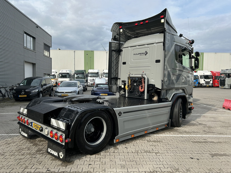 Scania R520 V8 / Showtruck / Buffl Special Interior / Vol Lucht / Retarder - شاحنة جرار: صور 2 Scania R520 V8 / Showtruck / Buffl Special Interior / Vol Lucht / Retarder - شاحنة جرار: صور 2