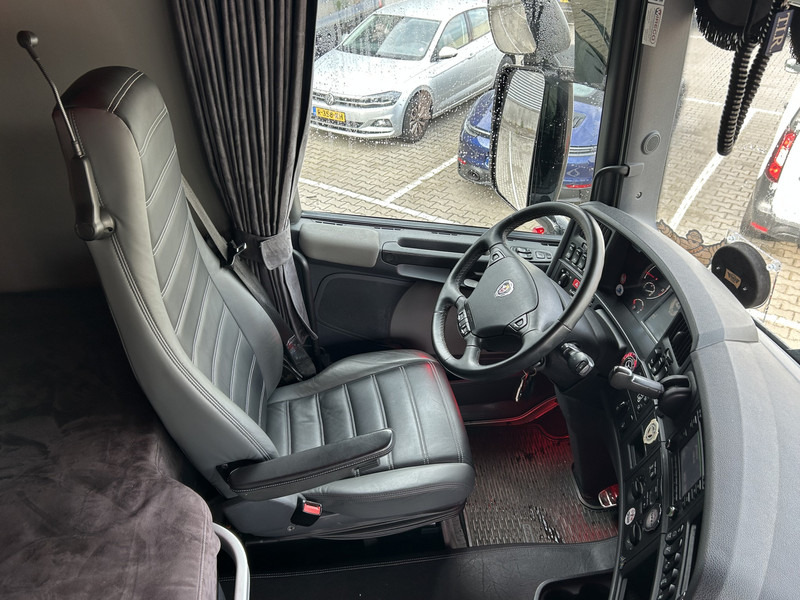 Scania R520 V8 / Showtruck / Buffl Special Interior / Vol Lucht / Retarder - شاحنة جرار: صور 3 Scania R520 V8 / Showtruck / Buffl Special Interior / Vol Lucht / Retarder - شاحنة جرار: صور 3