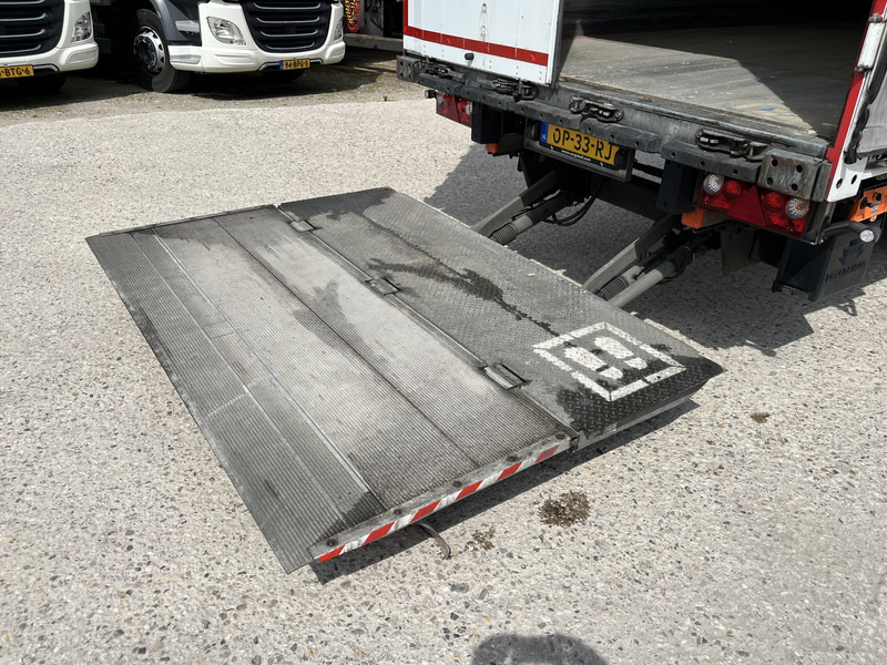 Schmitz Cargobull SCB S2 / Box Trailer / Loadlift - عربة مسطحة منخفضة نصف مقطورة: صور 5 Schmitz Cargobull SCB S2 / Box Trailer / Loadlift - عربة مسطحة منخفضة نصف مقطورة: صور 5