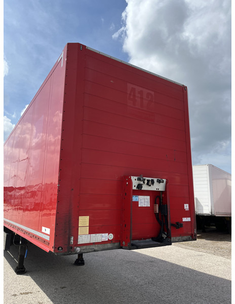 عربة مسطحة منخفضة نصف مقطورة Schmitz Cargobull SCB S2 / Box Trailer / Loadlift: صور 17