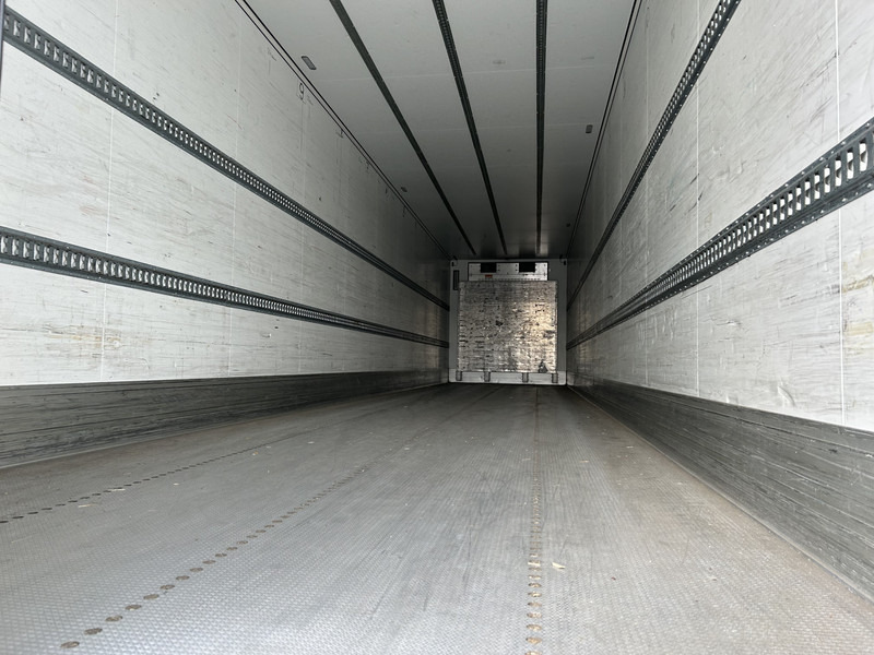 Schmitz Cargobull SCB S3B / Carrier Vector 1550 Frigo / Disk / APK TUV 04-26 - مبردة نصف مقطورة: صور 3 Schmitz Cargobull SCB S3B / Carrier Vector 1550 Frigo / Disk / APK TUV 04-26 - مبردة نصف مقطورة: صور 3