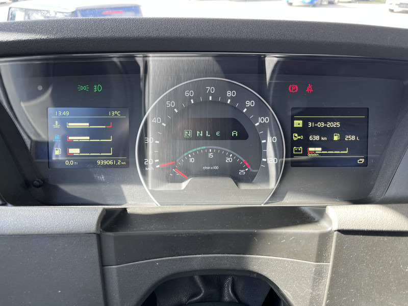 Volvo FH 420 Globetrotter / 939 dkm / 2 Tanks / VEB+ / APK TUV 07-25 - شاحنة جرار: صور 4 Volvo FH 420 Globetrotter / 939 dkm / 2 Tanks / VEB+ / APK TUV 07-25 - شاحنة جرار: صور 4