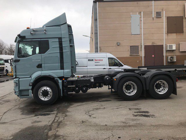 MAN TGS 33.510 6X6H Skogsmaskinsdragare - شاحنة جرار: صور 3 MAN TGS 33.510 6X6H Skogsmaskinsdragare - شاحنة جرار: صور 3