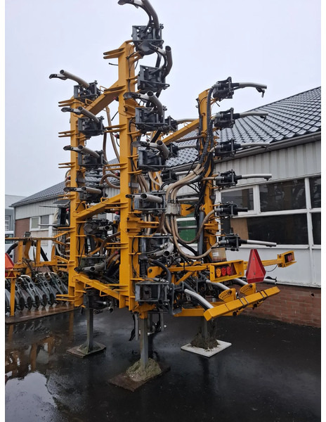 Bouwlandbemester HT8250 - نثر السماد: صور 2 Bouwlandbemester HT8250 - نثر السماد: صور 2