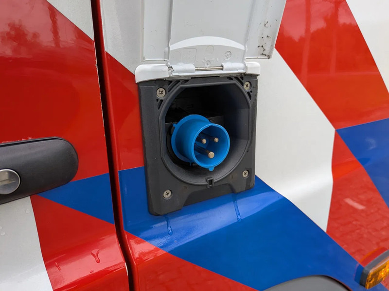 Mercedes-Benz NG 1626 V8 - المطافئ: صور 4 Mercedes-Benz NG 1626 V8 - المطافئ: صور 4