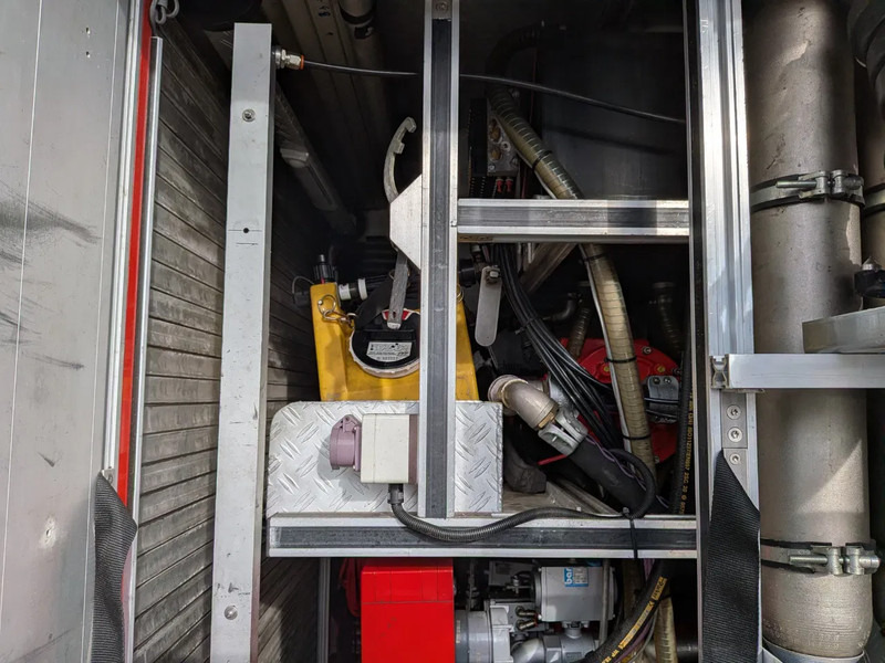 Mercedes-Benz NG 1626 V8 - المطافئ: صور 3 Mercedes-Benz NG 1626 V8 - المطافئ: صور 3