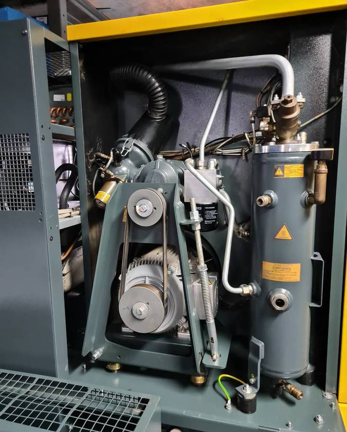 Kompresor śrubowy KAESER Aircenter SK25 15 kw - ضاغط الهواء: صور 5 Kompresor śrubowy KAESER Aircenter SK25 15 kw - ضاغط الهواء: صور 5