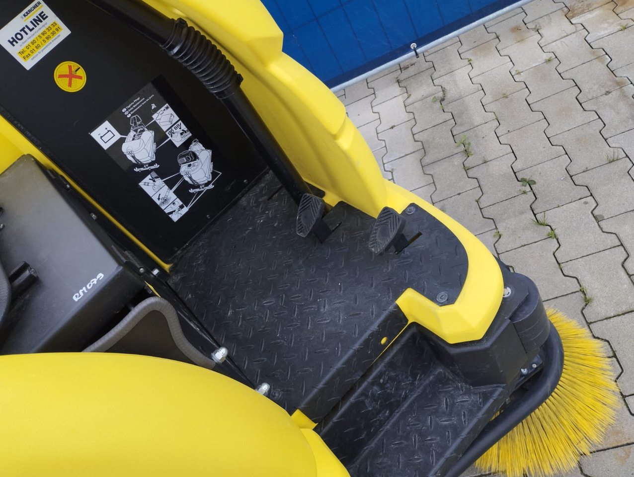 Kärcher BR 100/250 - ماكينة فرك وتجفيف: صور 4 Kärcher BR 100/250 - ماكينة فرك وتجفيف: صور 4