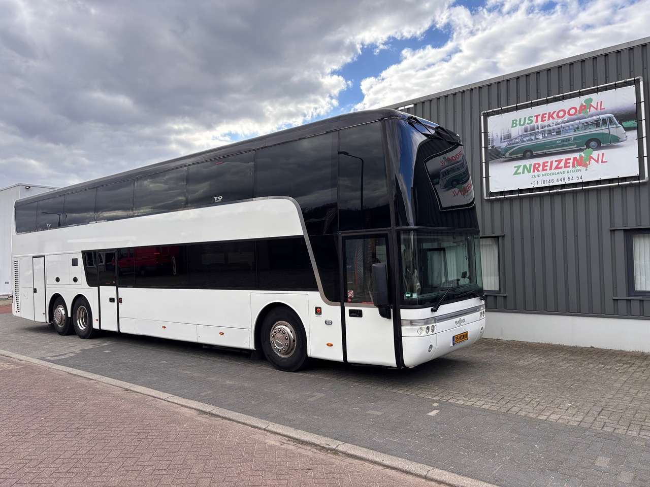 Vanhool TD927 Astromega EURO 5 Dubbeldekker 90 pax - حافلة ذات طابقين: صور 2 Vanhool TD927 Astromega EURO 5 Dubbeldekker 90 pax - حافلة ذات طابقين: صور 2