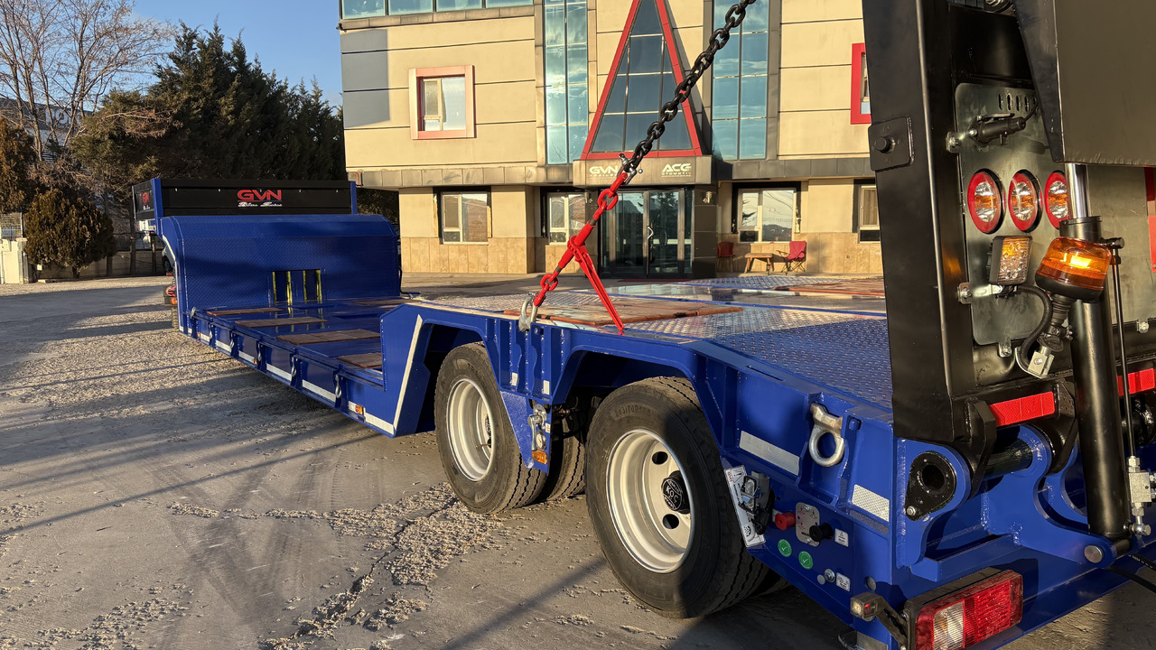 GVN Trailer 2 AXLE HYDRAULIC PLATFORM LOWBED - عربة مسطحة منخفضة نصف مقطورة: صور 4 GVN Trailer 2 AXLE HYDRAULIC PLATFORM LOWBED - عربة مسطحة منخفضة نصف مقطورة: صور 4
