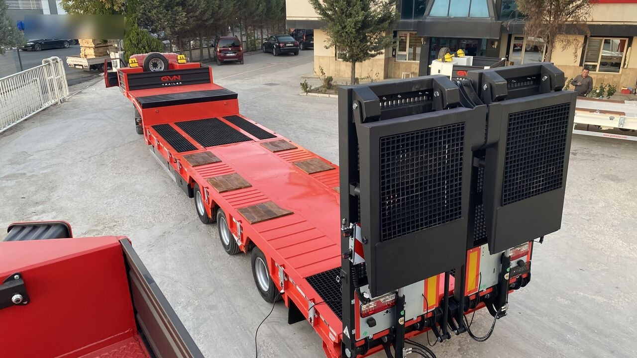 GVN Trailer 3 AXLE HYDRAULIC PLATFORM LOWBED - عربة مسطحة منخفضة نصف مقطورة: صور 2 GVN Trailer 3 AXLE HYDRAULIC PLATFORM LOWBED - عربة مسطحة منخفضة نصف مقطورة: صور 2