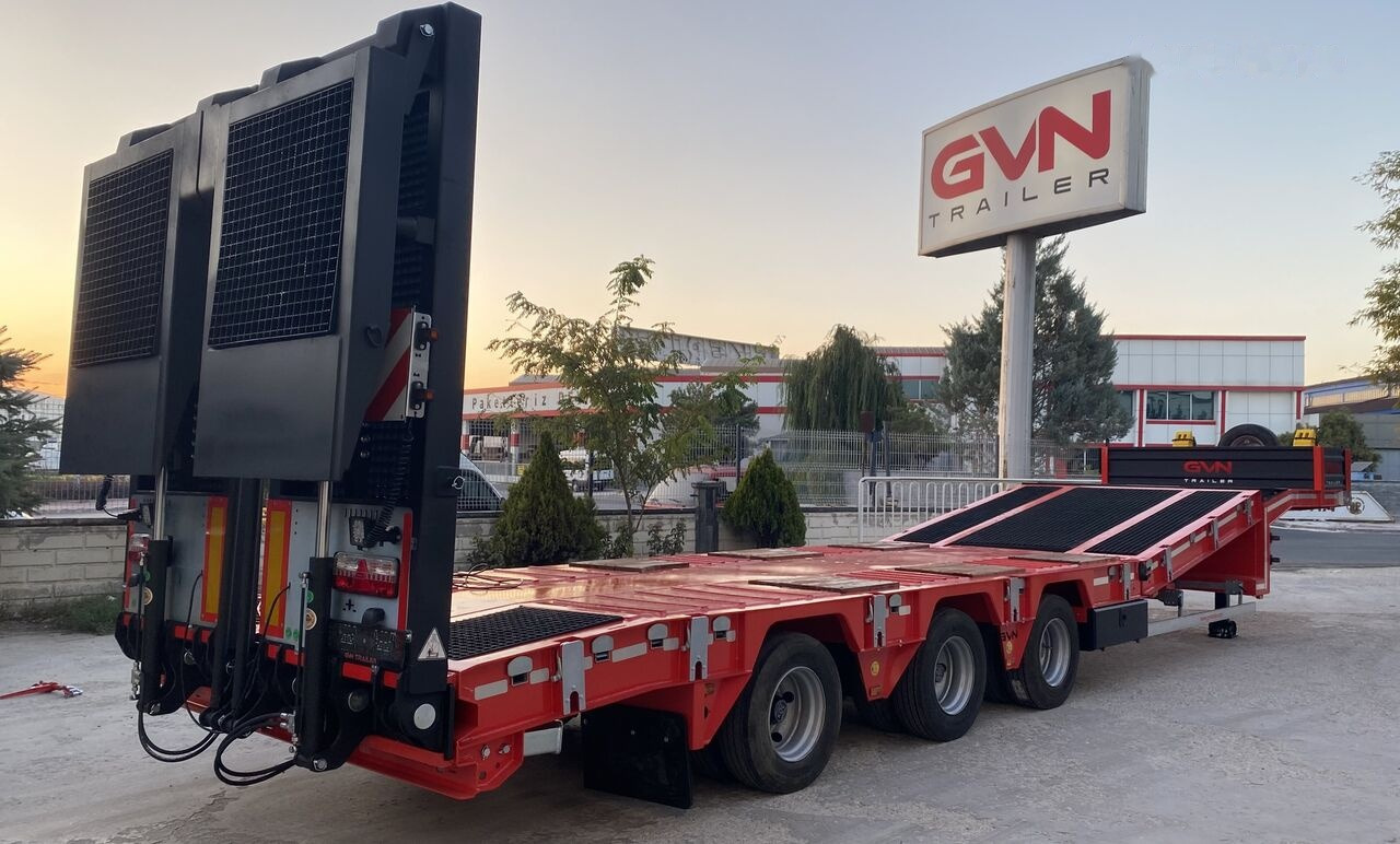 GVN Trailer 3 AXLE HYDRAULIC PLATFORM LOWBED - عربة مسطحة منخفضة نصف مقطورة: صور 1 GVN Trailer 3 AXLE HYDRAULIC PLATFORM LOWBED - عربة مسطحة منخفضة نصف مقطورة: صور 1