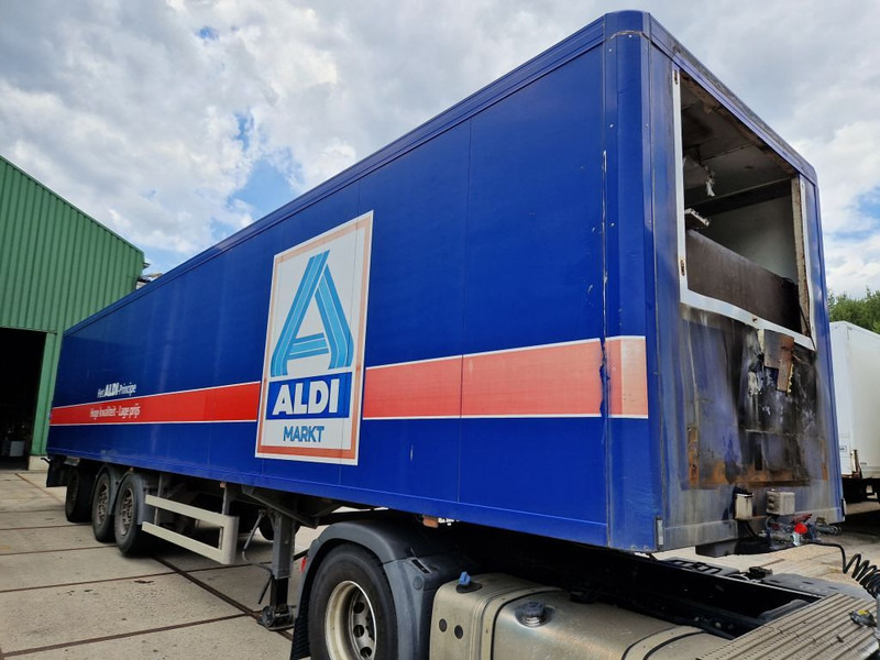 Ackermann VS-F24 / DHOLLANDIA 3000kg - بصندوق مغلق نصف مقطورة: صور 2 Ackermann VS-F24 / DHOLLANDIA 3000kg - بصندوق مغلق نصف مقطورة: صور 2