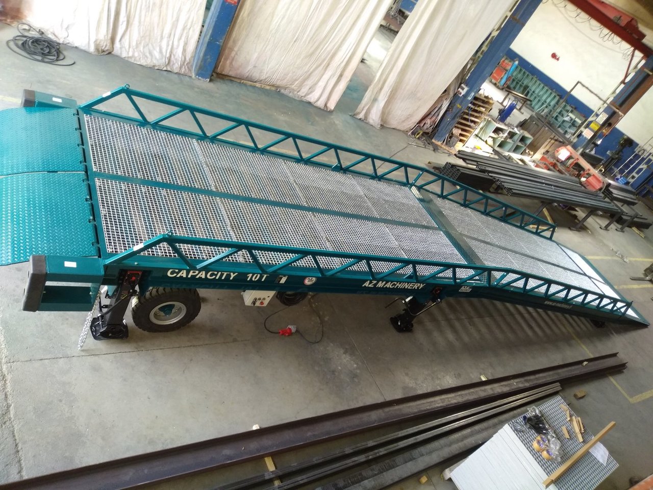 منحدر تحميل جديد AZ RAMP STAR-15-ZR-LLO-E mobile loading ramp: صور 6