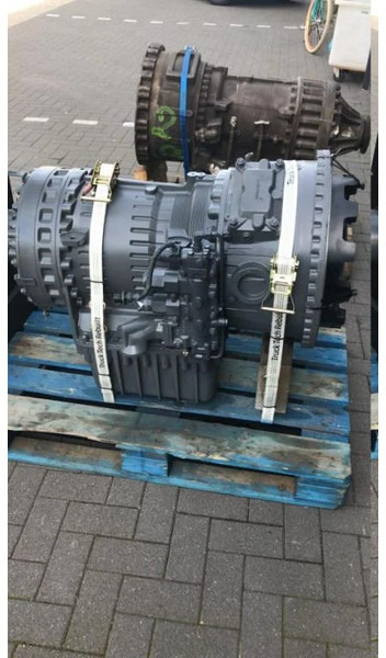 Volvo PT1860 22517, 22546 - علبة التروس و قطع الغيار - شاحنة مفصلية: صور 3 Volvo PT1860 22517, 22546 - علبة التروس و قطع الغيار - شاحنة مفصلية: صور 3