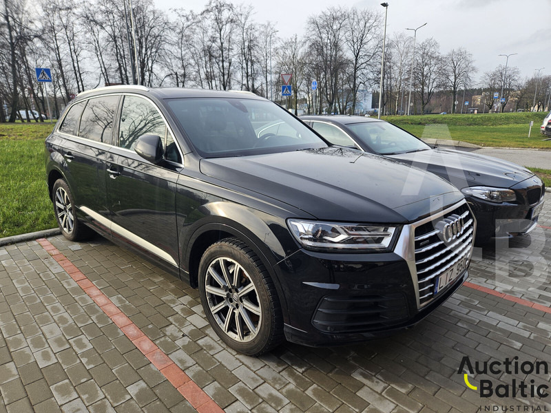 Audi Q7 - سيارة: صور 2 Audi Q7 - سيارة: صور 2