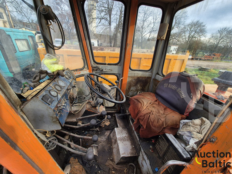 BGP-180 - آلة تسوية الأرض: صور 5 BGP-180 - آلة تسوية الأرض: صور 5