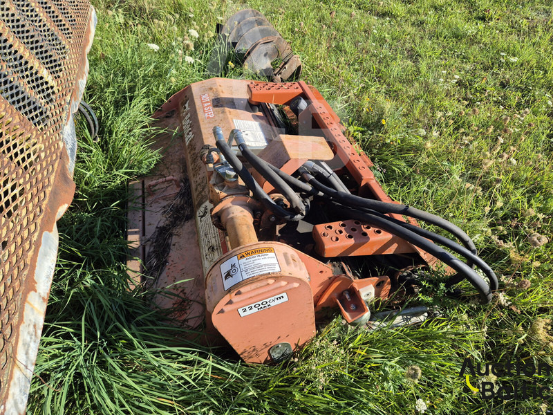 Bobcat FC 155 - ماكينة تقطيع الأغصان: صور 3 Bobcat FC 155 - ماكينة تقطيع الأغصان: صور 3