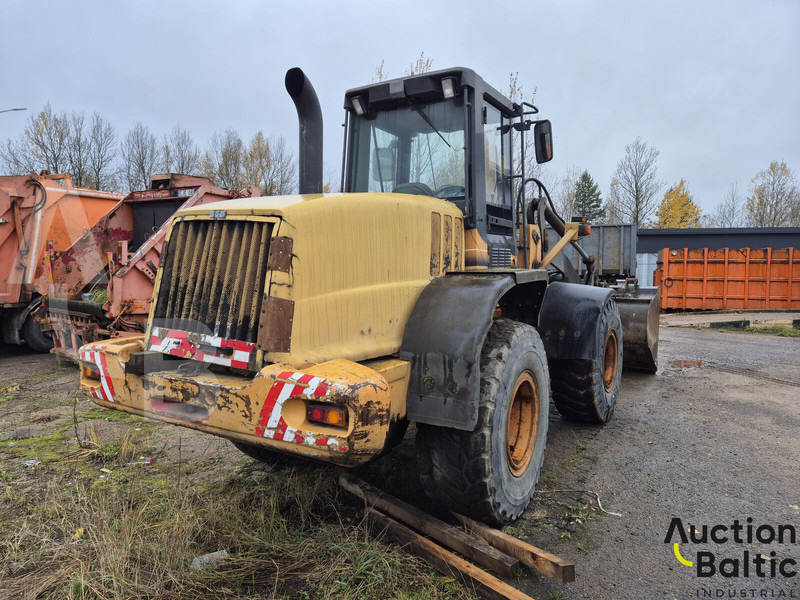 Case 621 D - اللودر بعجل: صور 4 Case 621 D - اللودر بعجل: صور 4