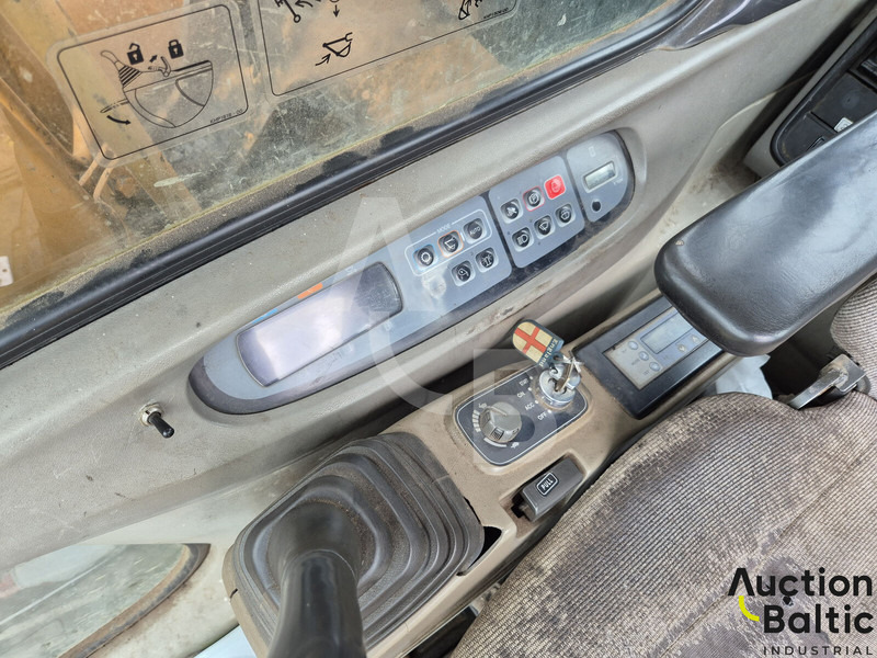 حفارات زحافة Case CX 210: صور 6 حفارات زحافة Case CX 210: صور 6