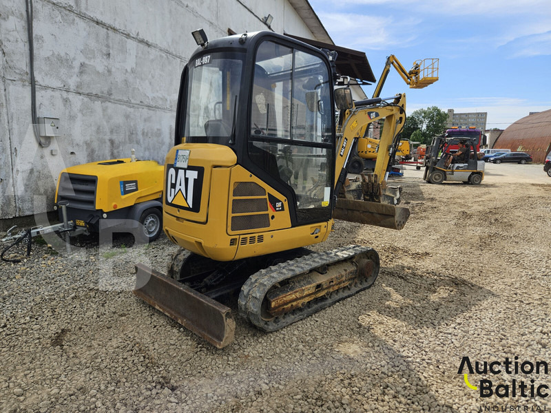 Caterpillar 302.4 D - حفارة مصغرة: صور 3 Caterpillar 302.4 D - حفارة مصغرة: صور 3