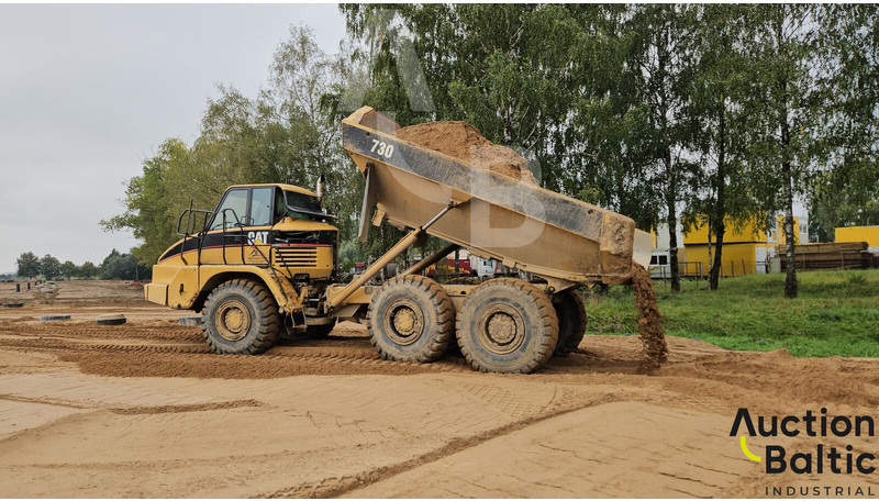 Caterpillar 730 - شاحنة مفصلية: صور 1 Caterpillar 730 - شاحنة مفصلية: صور 1