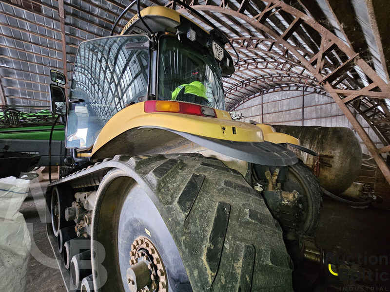 Challenger MT 865 - جرار مجنزر: صور 4 Challenger MT 865 - جرار مجنزر: صور 4