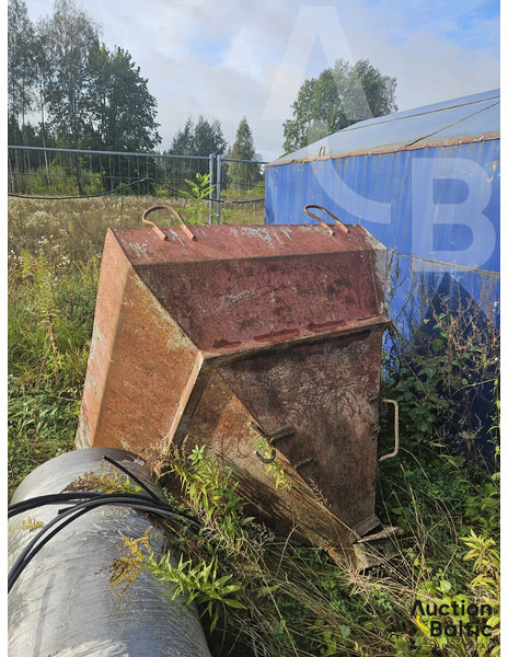 Concrete hopper - بكت - آلات البناء: صور 1 Concrete hopper - بكت - آلات البناء: صور 1