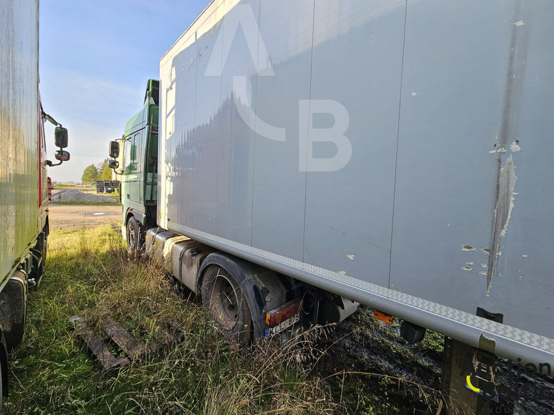 DAF FT XF105.460 - شاحنة جرار: صور 3 DAF FT XF105.460 - شاحنة جرار: صور 3