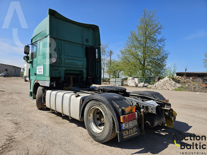 DAF XF105.460 - شاحنة جرار: صور 4 DAF XF105.460 - شاحنة جرار: صور 4