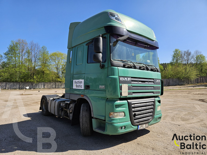 DAF XF105.460 - شاحنة جرار: صور 2 DAF XF105.460 - شاحنة جرار: صور 2
