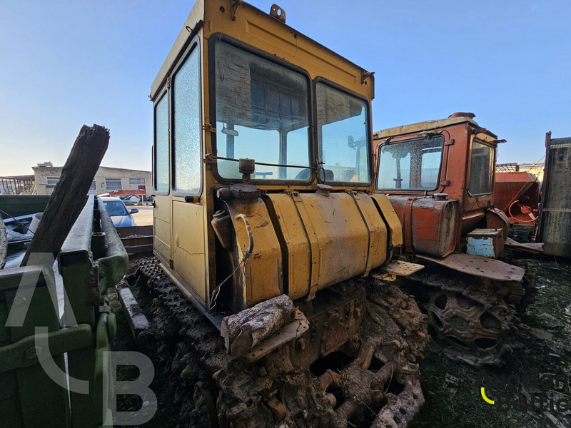 DT-75 - جرار مجنزر: صور 3 DT-75 - جرار مجنزر: صور 3