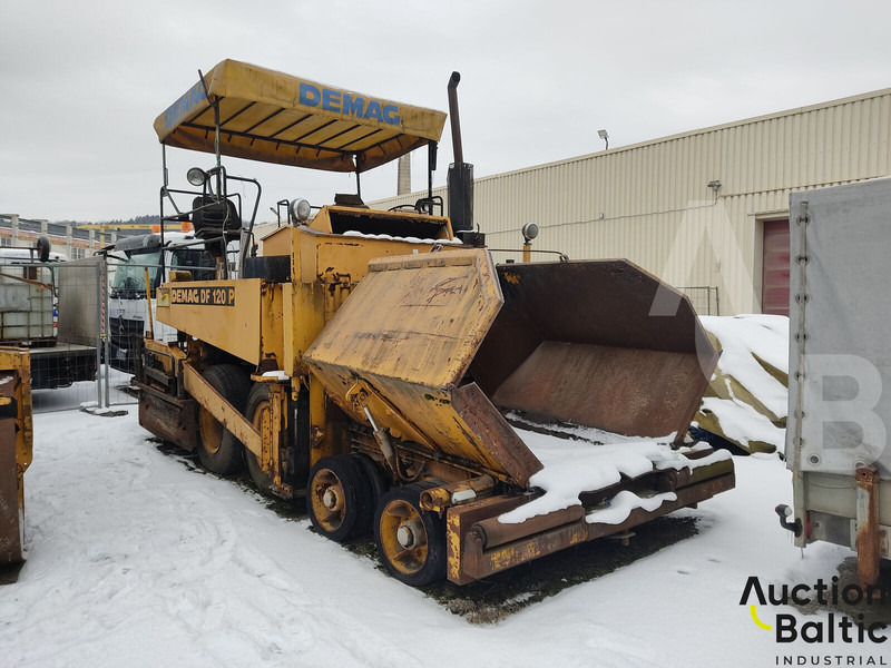 Demag DF 120 P - العامل بالقار: صور 1 Demag DF 120 P - العامل بالقار: صور 1