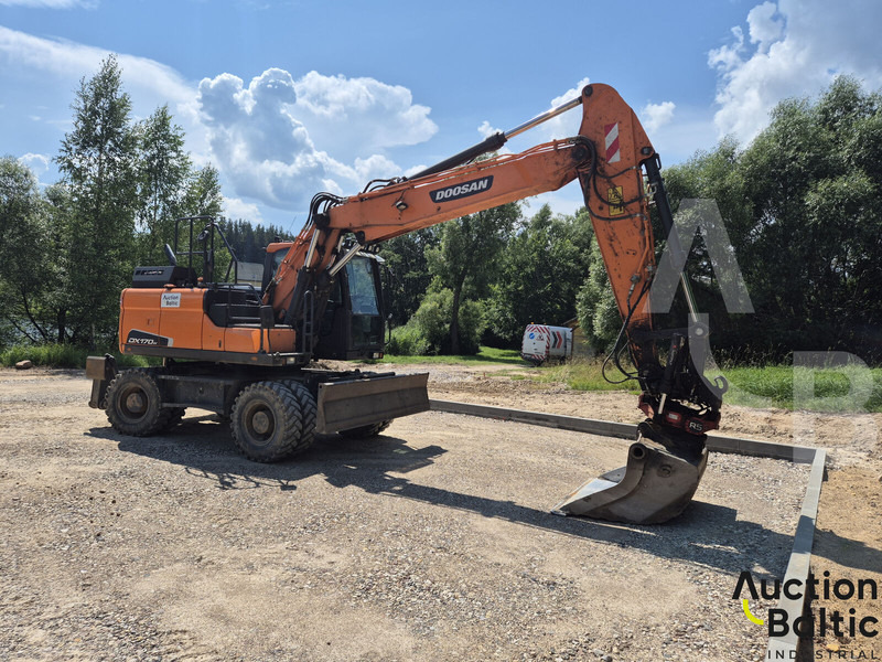 Doosan DX 170 W-5 - حفارة على عجلات: صور 3 Doosan DX 170 W-5 - حفارة على عجلات: صور 3