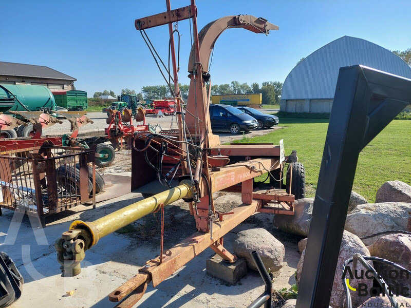 Fahr FH 900 - ماكينة تقطيع الأغصان: صور 1 Fahr FH 900 - ماكينة تقطيع الأغصان: صور 1