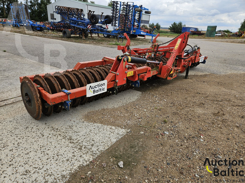 Gregoire Besson Gregoire-Besson DLRE 600 - محدلة (زراعي): صور 1 Gregoire Besson Gregoire-Besson DLRE 600 - محدلة (زراعي): صور 1