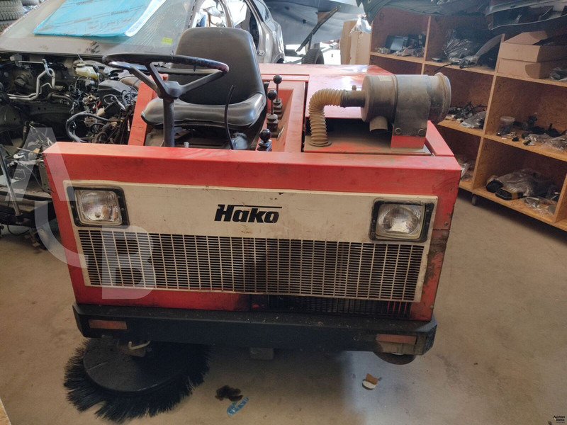 Hako Jonas 1500 - سياره كنس شوارع: صور 3 Hako Jonas 1500 - سياره كنس شوارع: صور 3