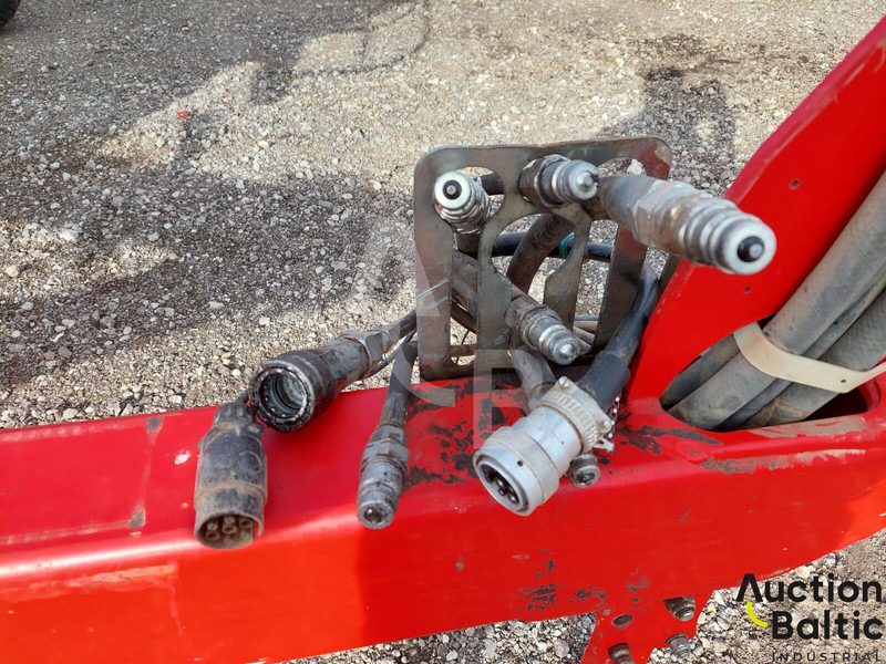 Horsch Pronto 8 DC - آلات البذر والغرس والشتل: صور 5 Horsch Pronto 8 DC - آلات البذر والغرس والشتل: صور 5