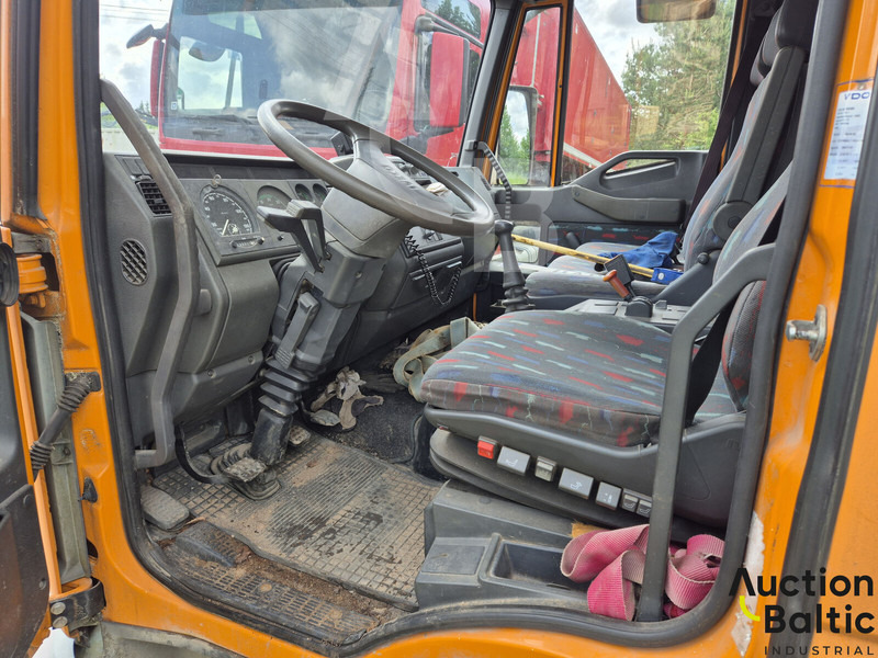 Iveco ML80E17 - شاحنات مسطحة: صور 5 Iveco ML80E17 - شاحنات مسطحة: صور 5