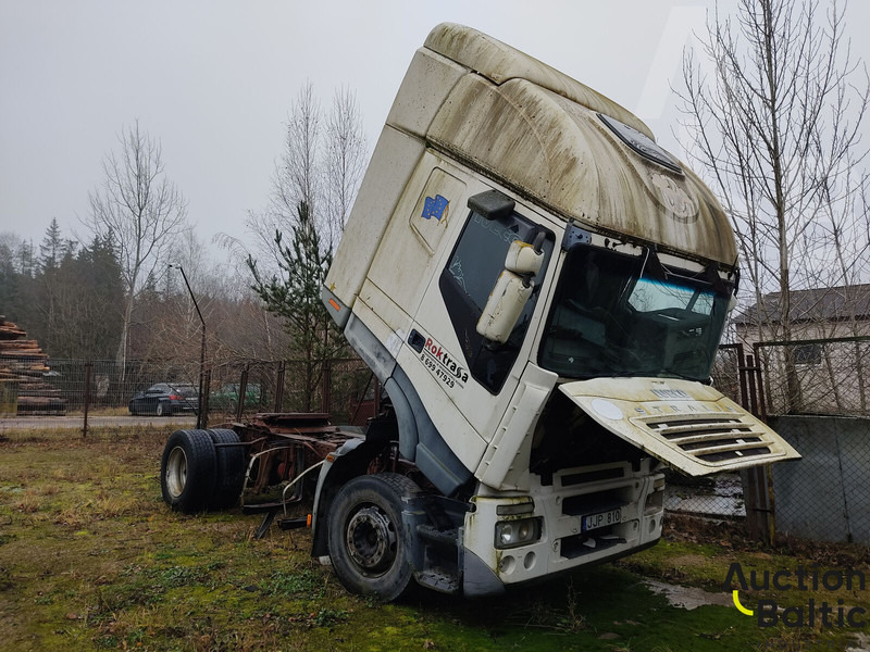 Iveco Magirus 430 - شاحنة جرار: صور 1 Iveco Magirus 430 - شاحنة جرار: صور 1