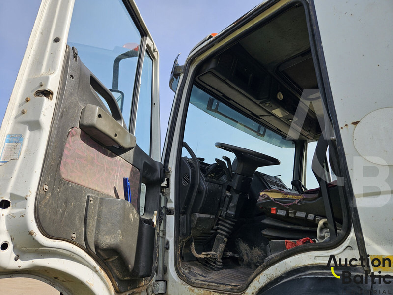 Iveco Magirus - مضخة خرسانة ثابتة: صور 5 Iveco Magirus - مضخة خرسانة ثابتة: صور 5